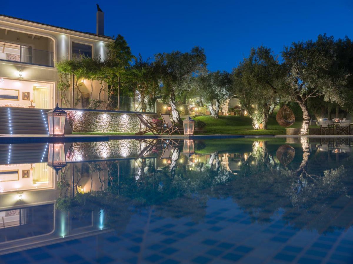 Golden July Luxury Villa Akrotiri  Exterior photo