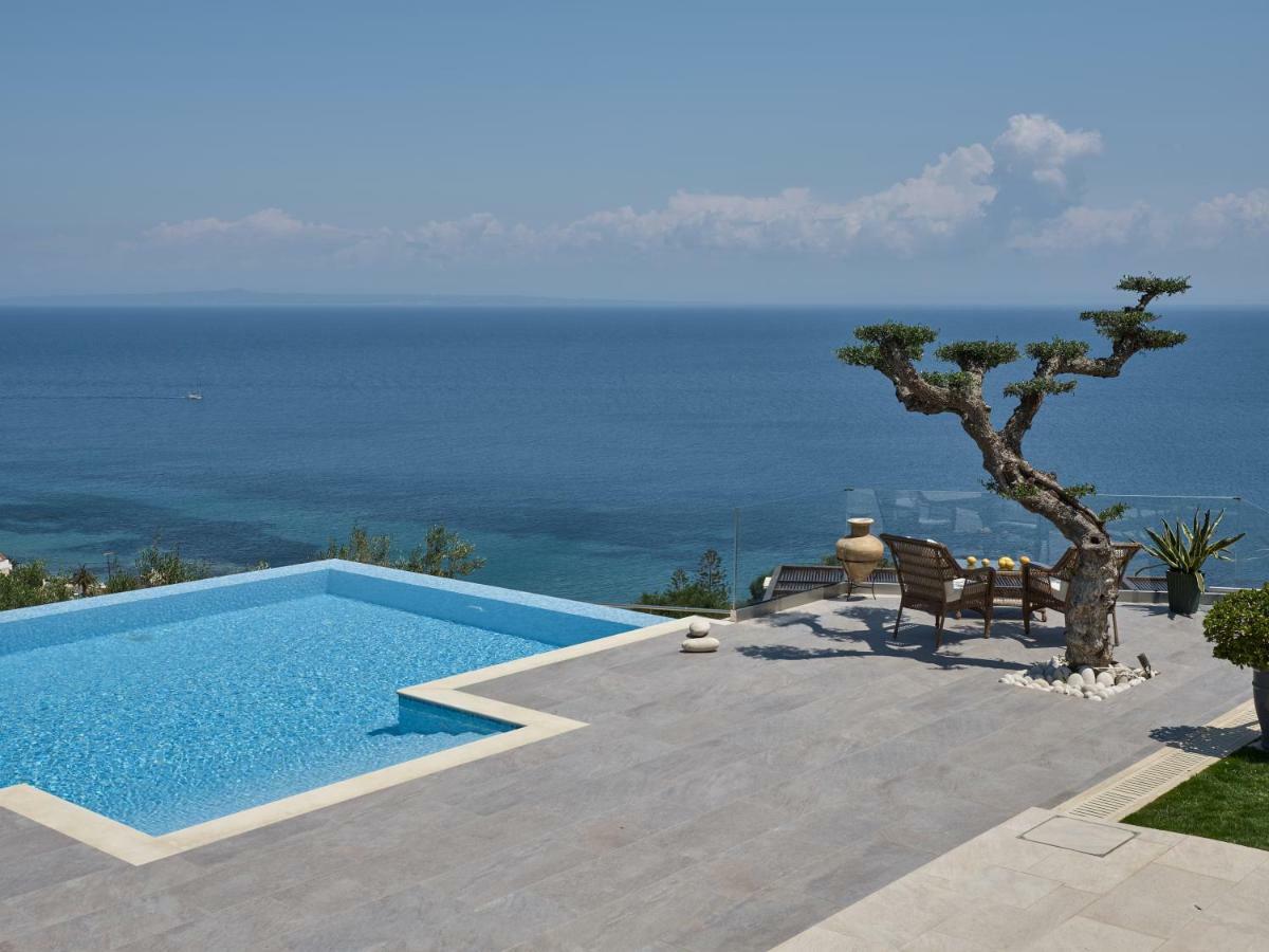 Golden July Luxury Villa Akrotiri  Exterior photo